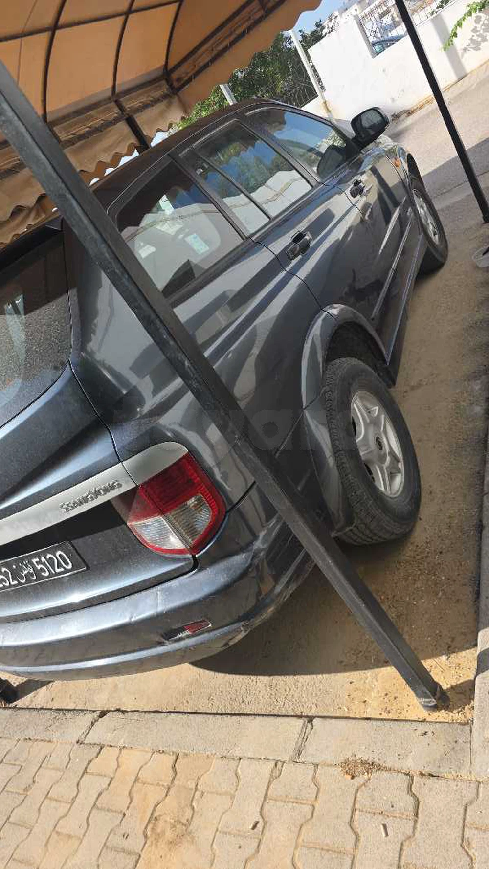SsangYong Kyron