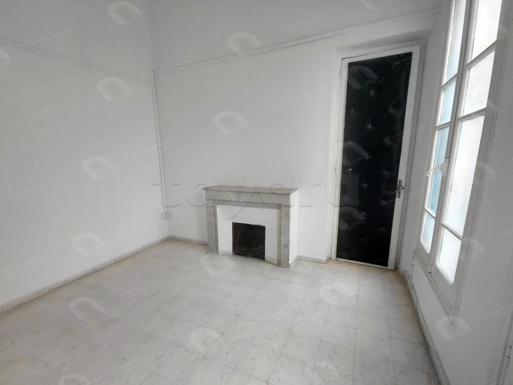 A vendre appartement s2 au centre ville Tunis