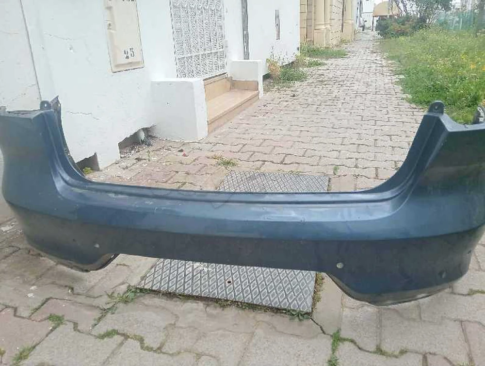 parachoc kia rio sedan