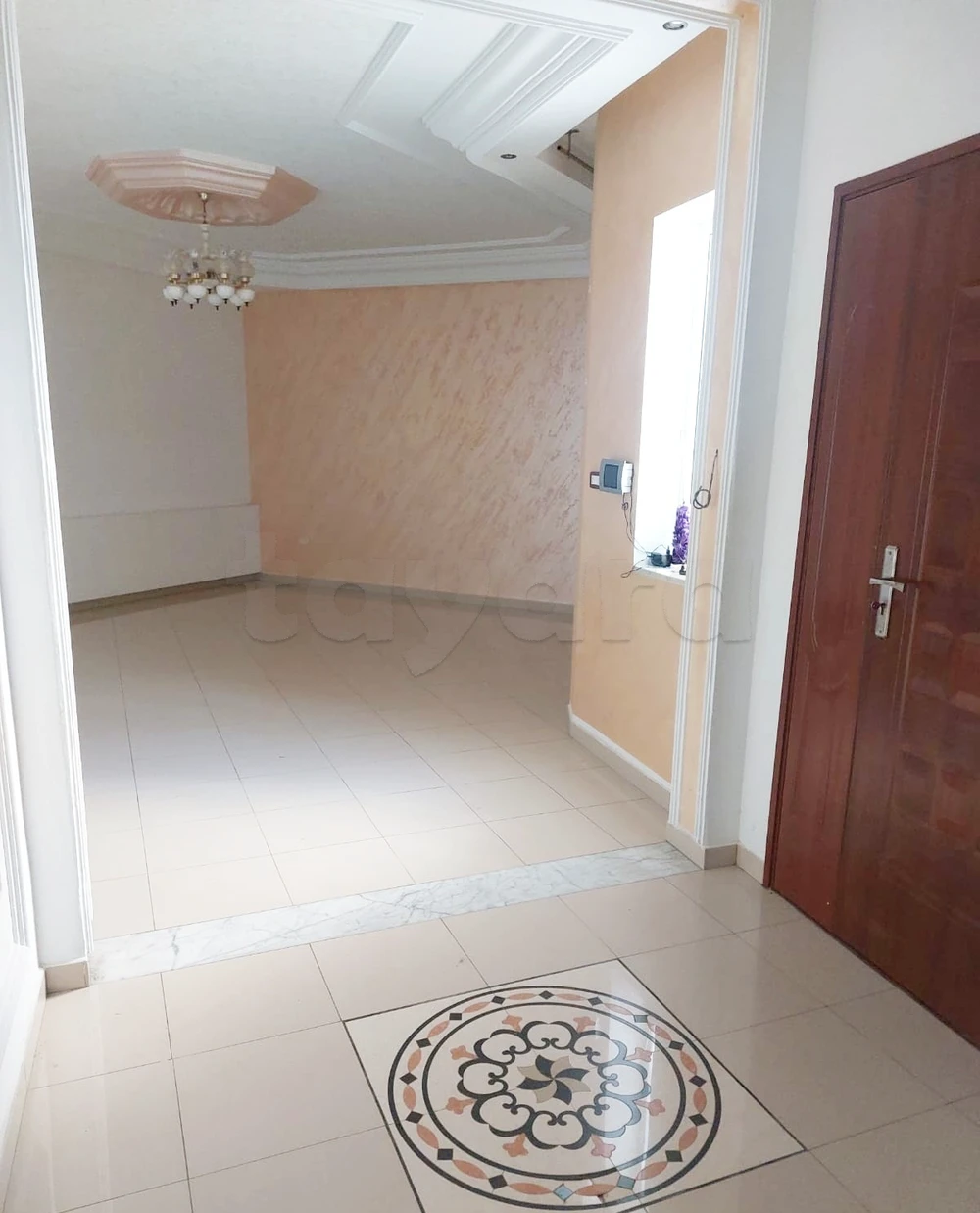 A vendre un Rez de chaussé d'une Maison à Menzel Jemil Bizerte .