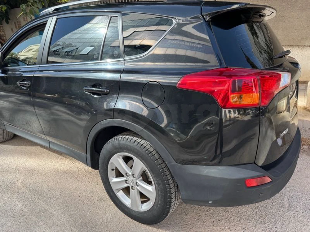 Carte voiture Toyota RAV 4