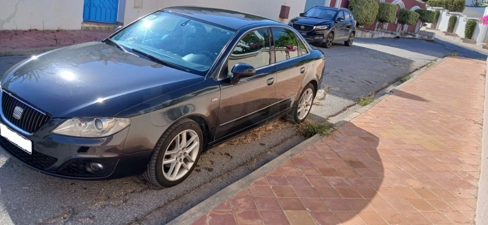 SEAT Exeo