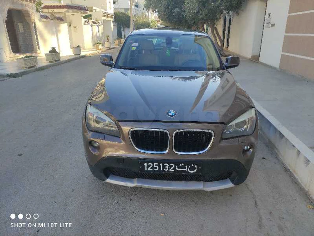 Carte voiture BMW X1