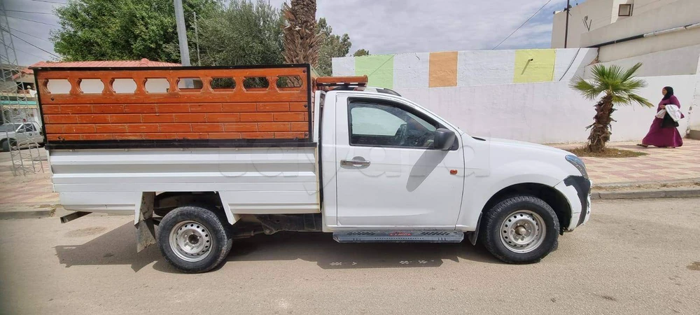 Isuzu D-Max