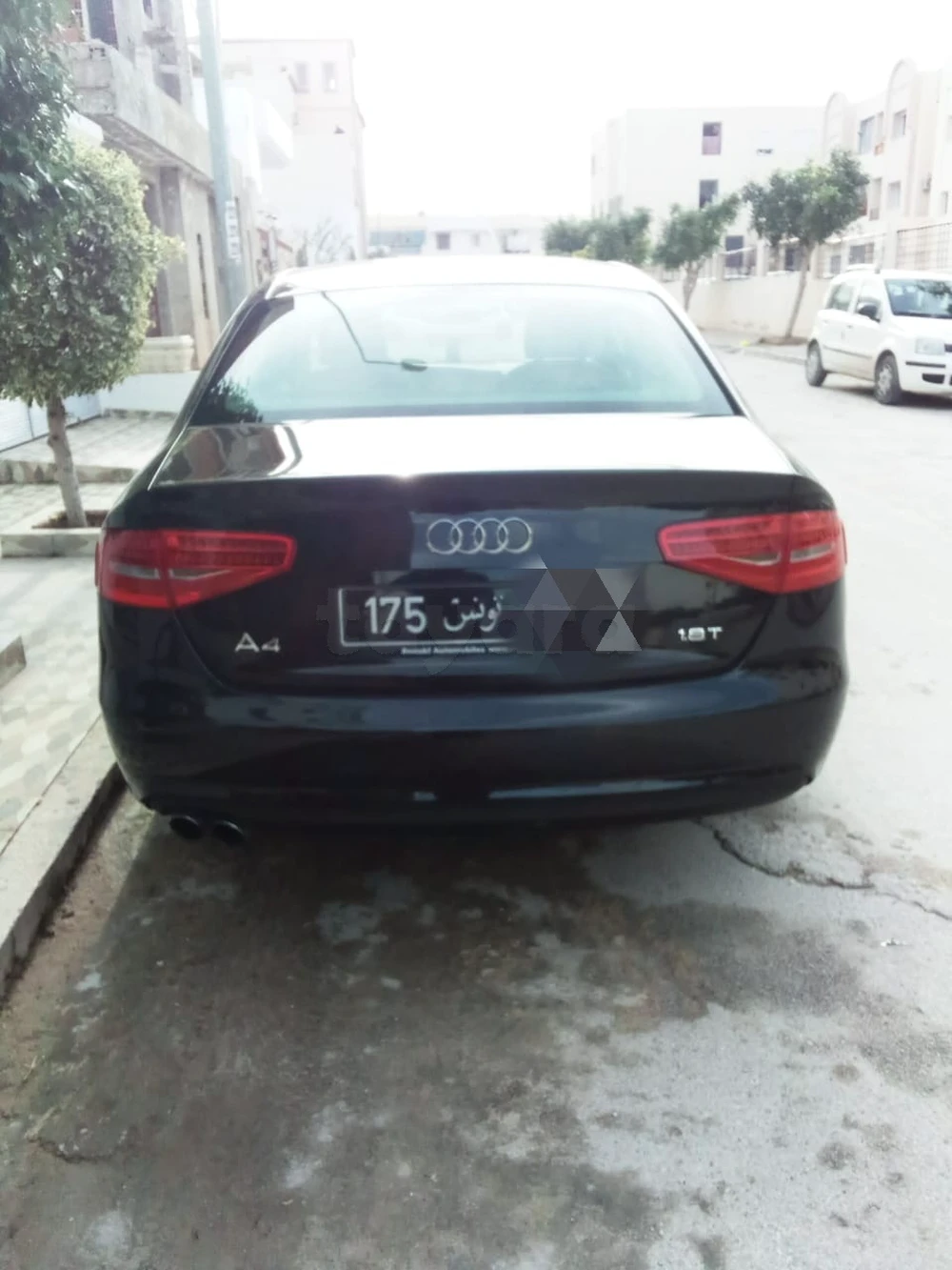 Carte voiture Audi A4