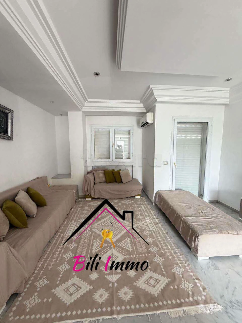 Un appartement s+2 à chott mariem