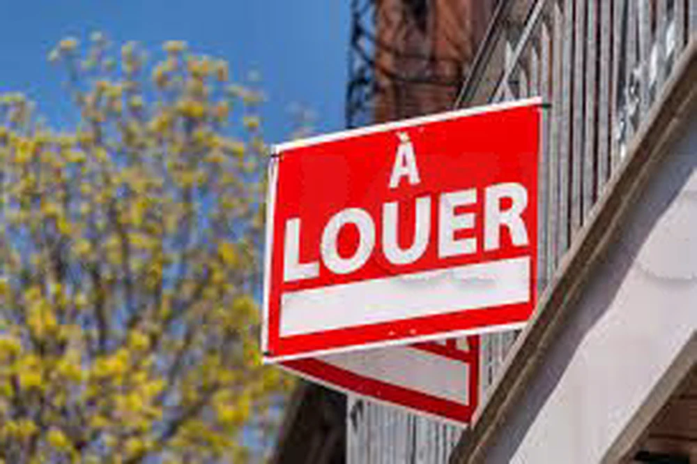 🏢 À LOUER – LOCAL COMMERCIAL À AÏN ZAGHOUAN