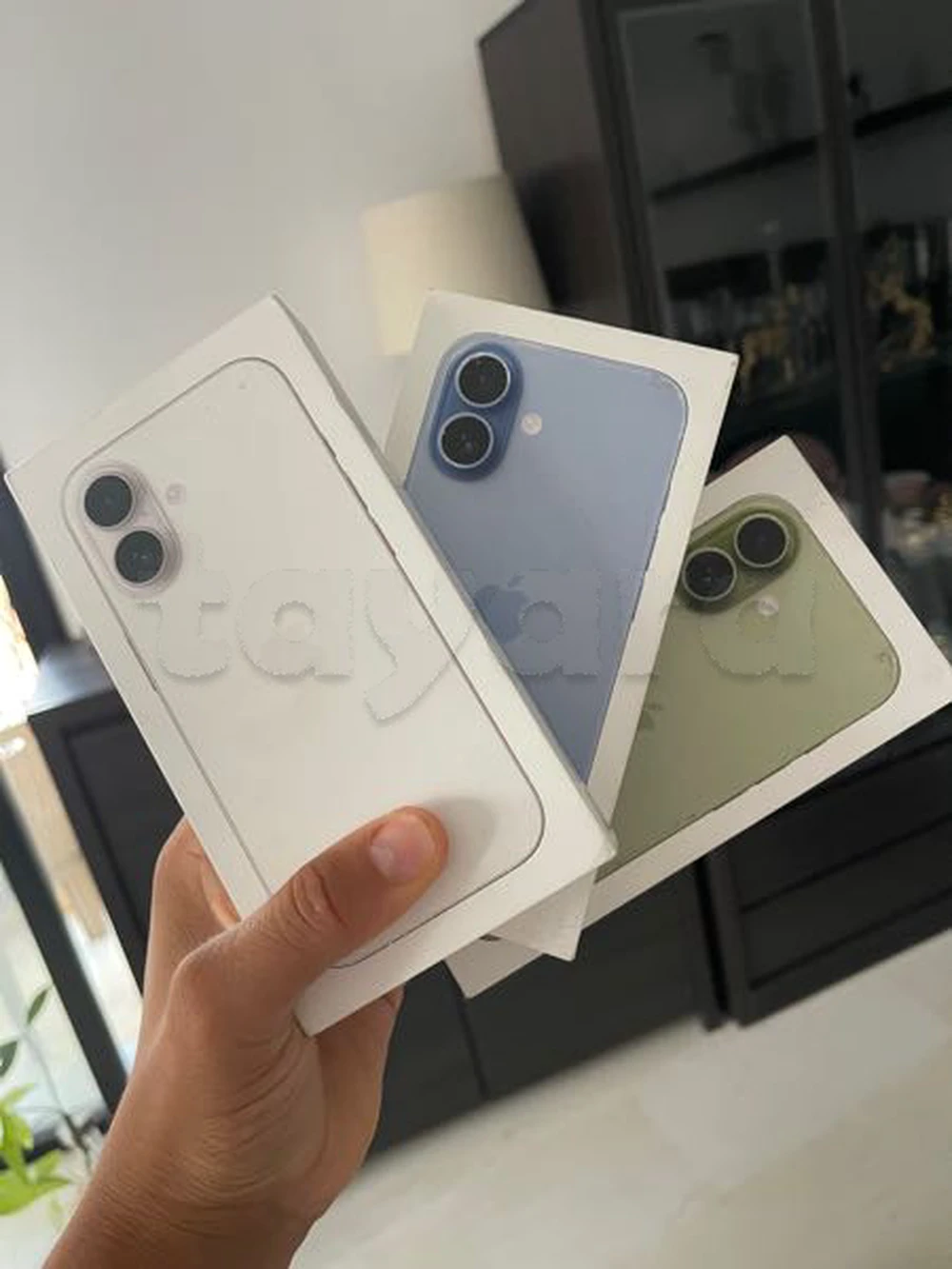 iphone 17 Cacheté