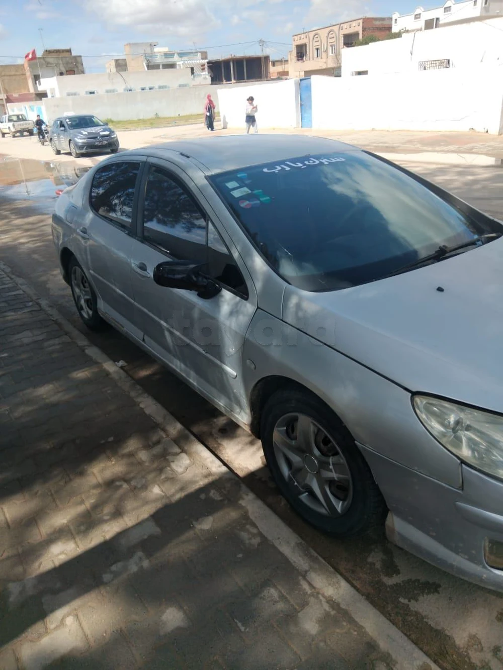 Peugeot 407