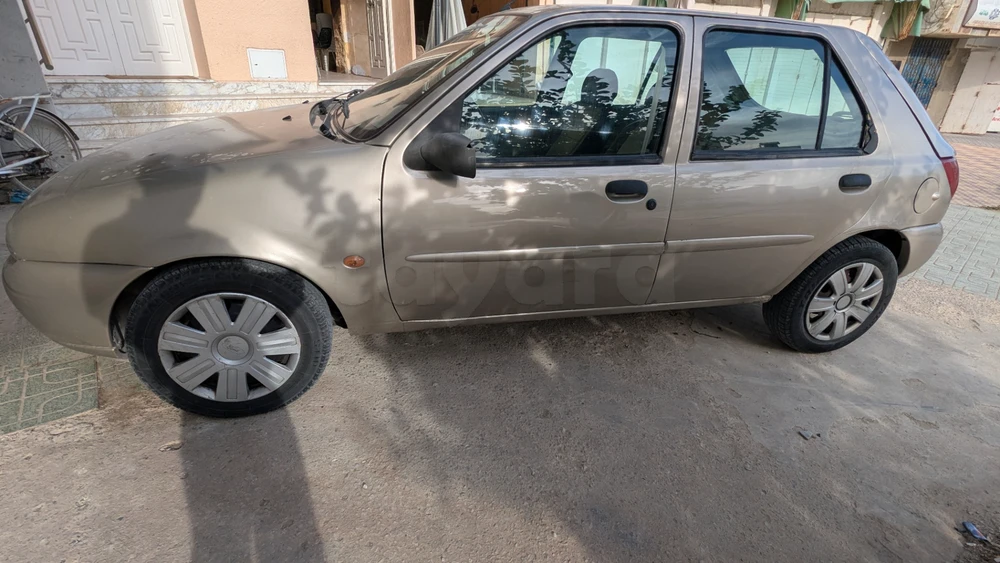 Carte voiture Ford Fiesta