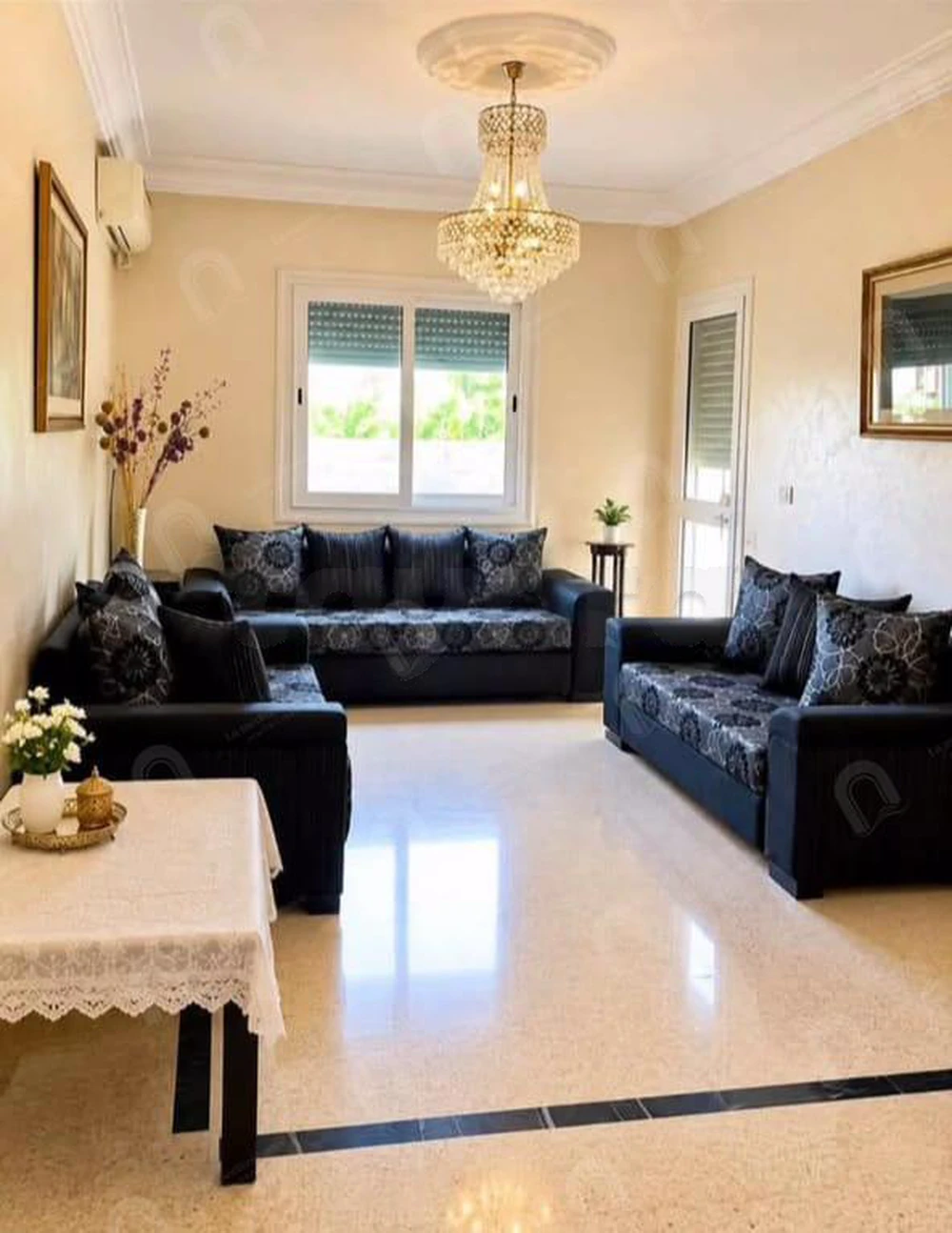 A vendre un appartement S+2 à diar ben mahmoud