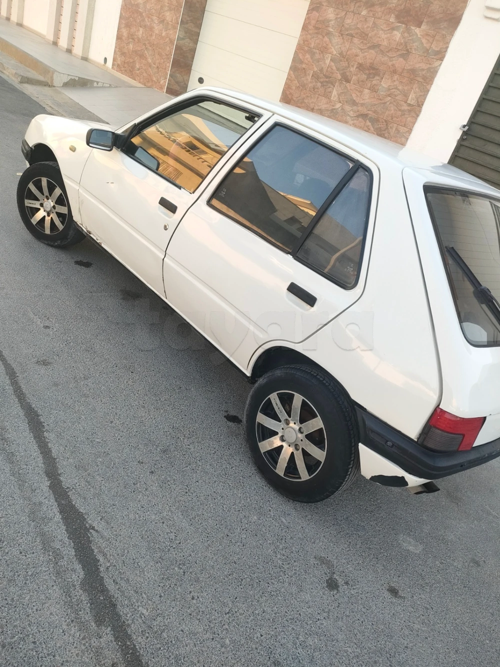 Carte voiture Peugeot 205
