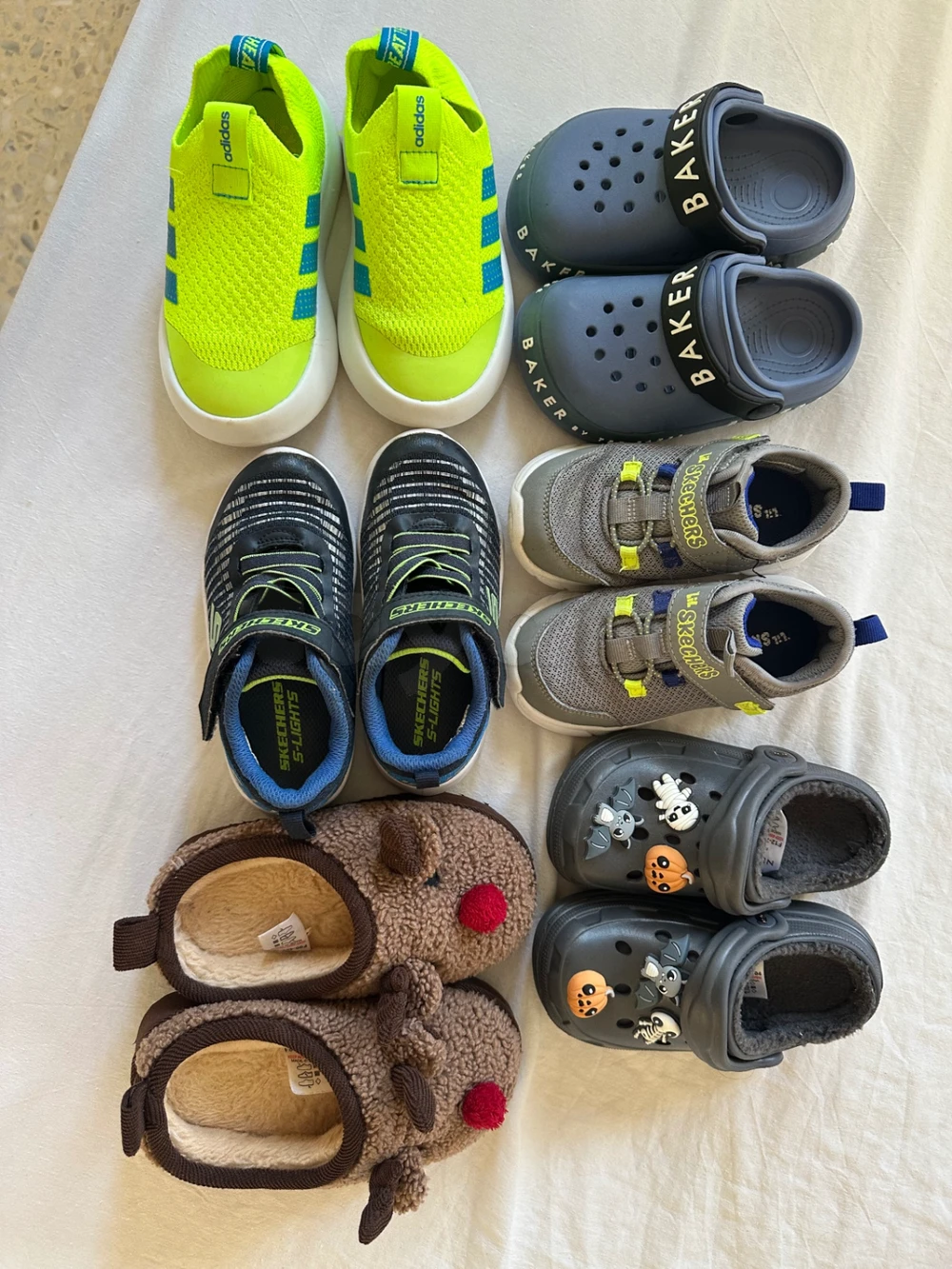 Chaussures bébé/enfant – pointures 23 à 25