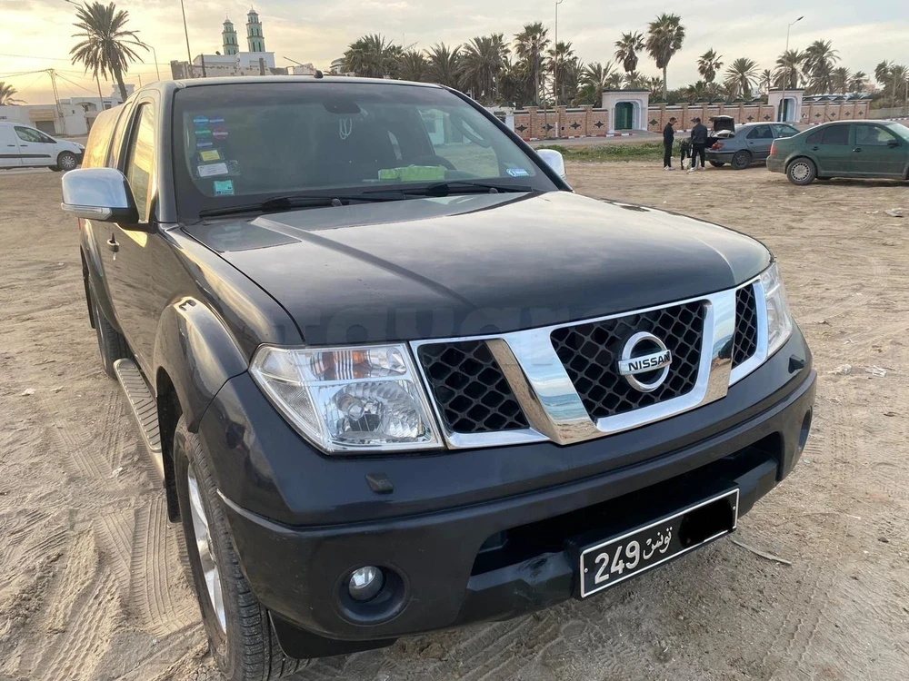 Carte voiture Nissan Navara