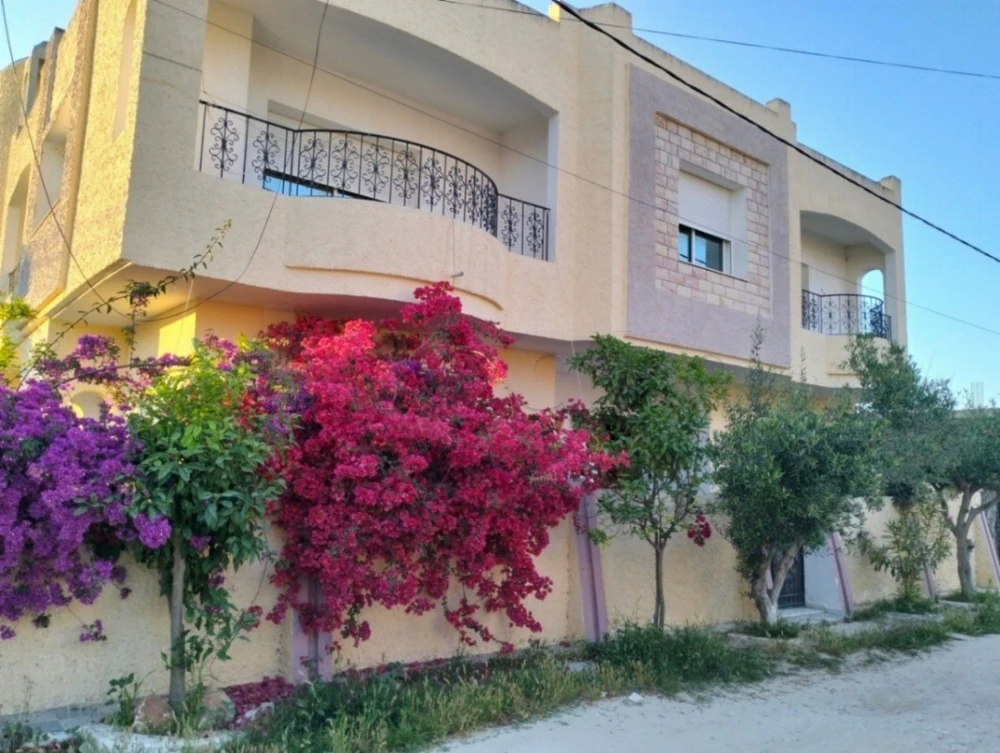 ETAGE VILLA - h- standing à jinen el mansoura -kelibia