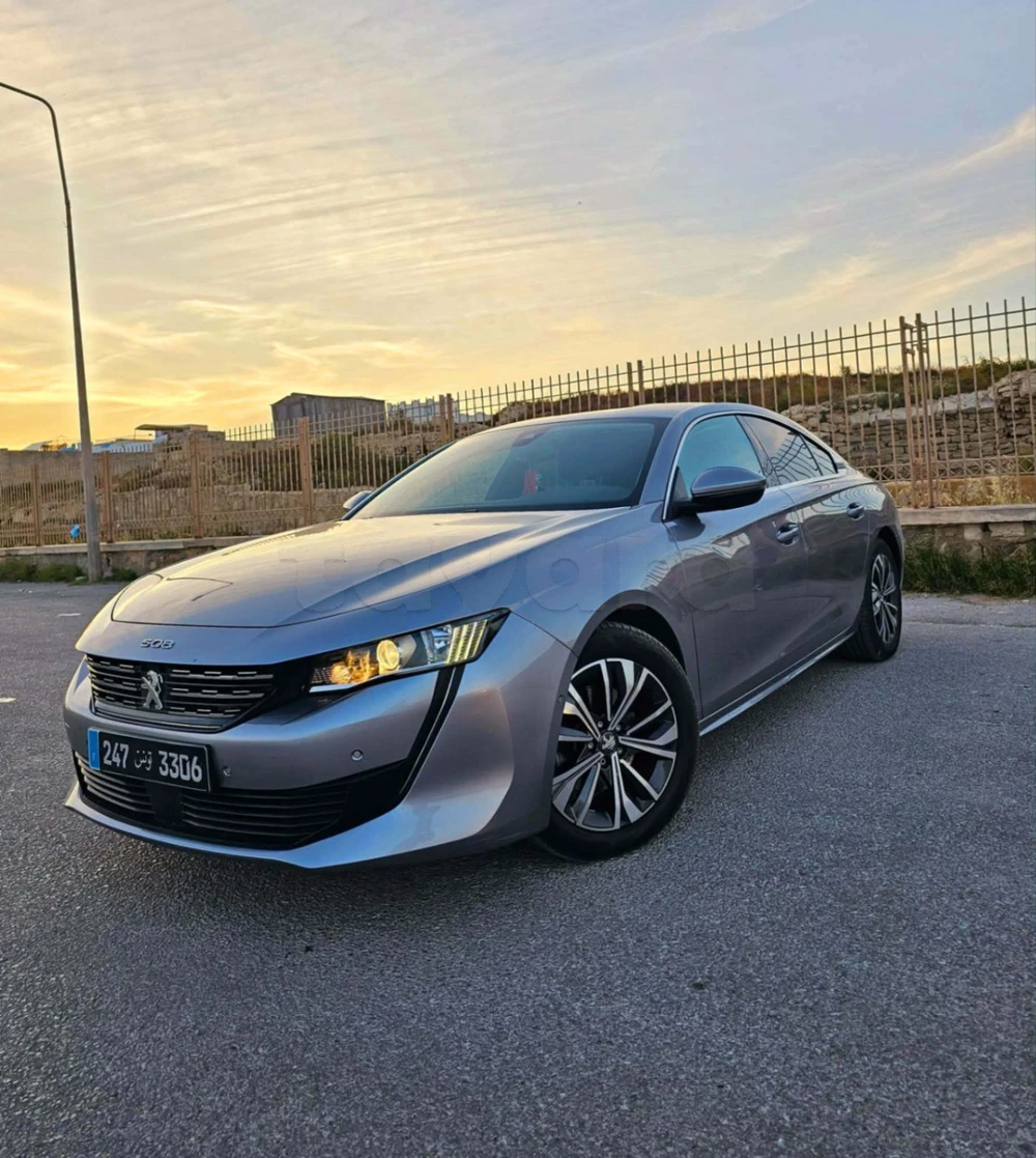 Carte voiture Peugeot 508