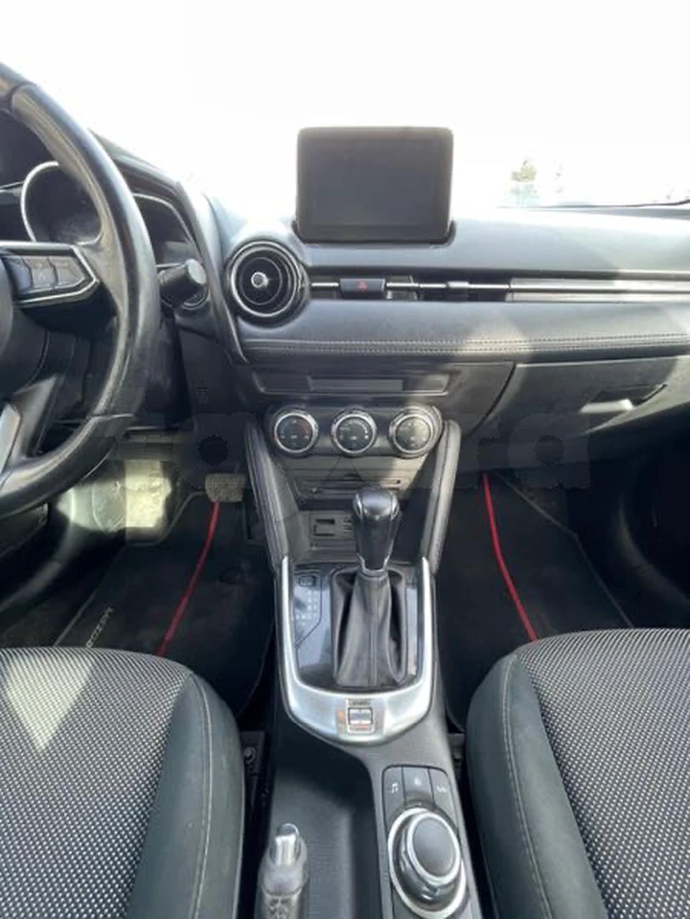 Mazda E2000