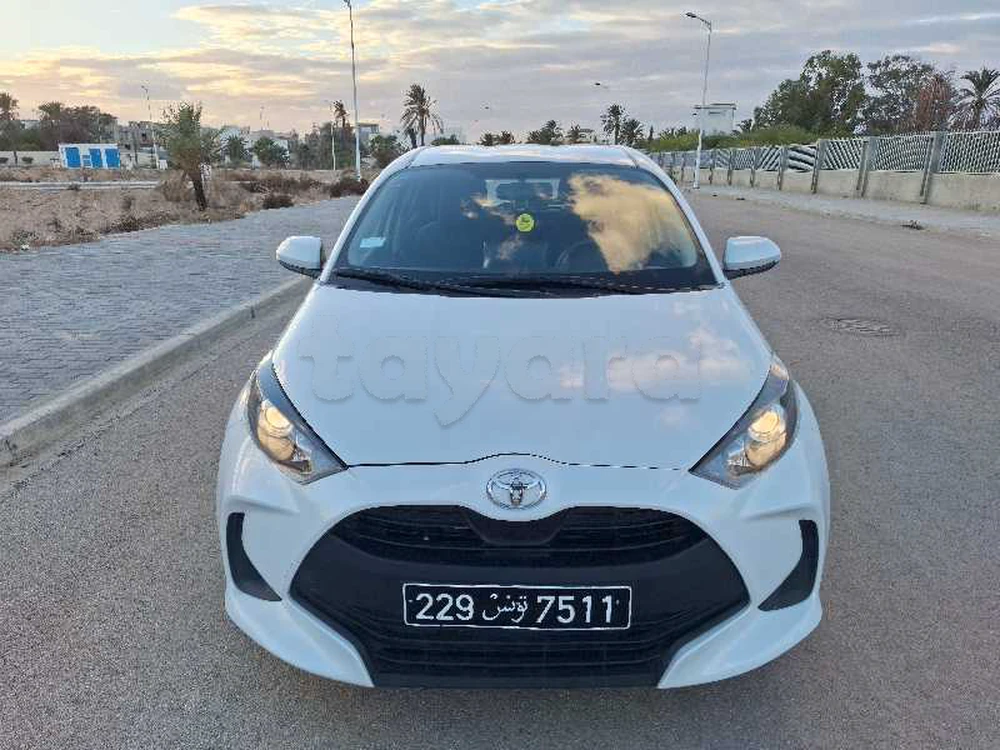 Carte voiture Toyota Yaris