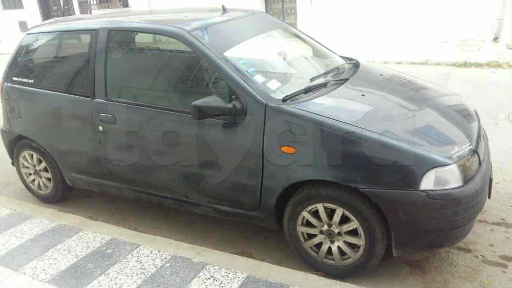 Carte voiture Fiat Punto