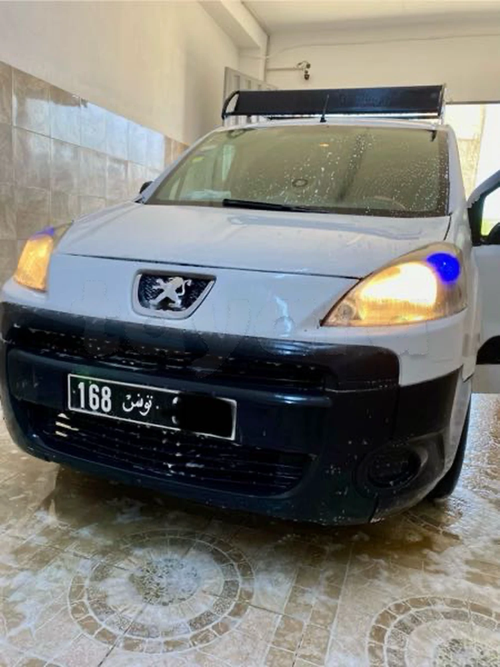 Carte voiture Peugeot J9