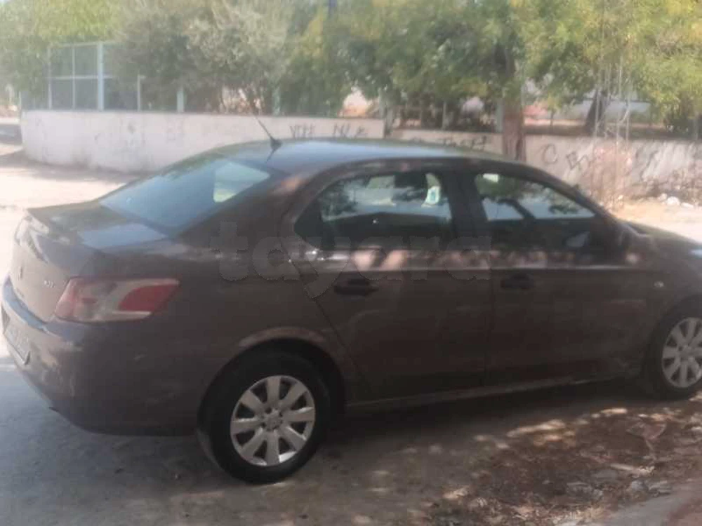 Peugeot 301