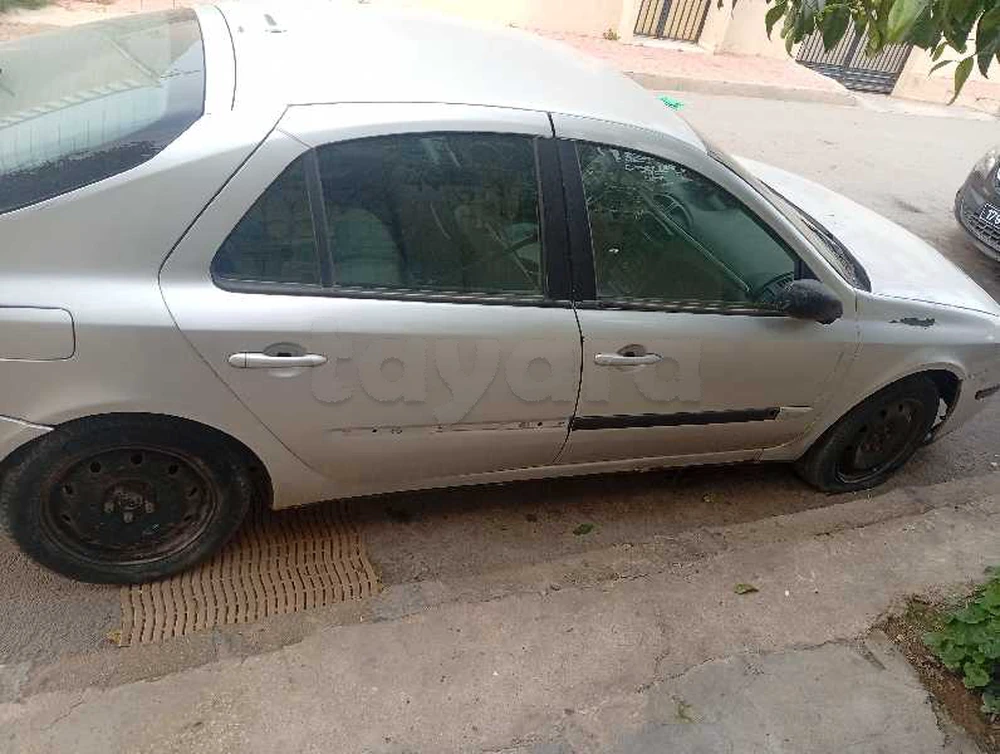 Renault Laguna