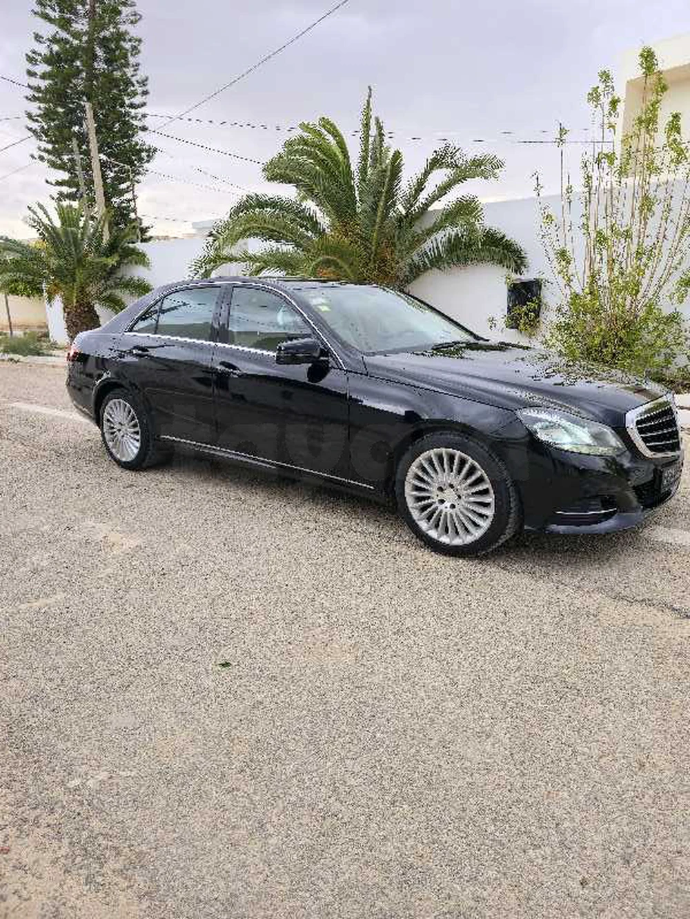 Mercedes-Benz 220