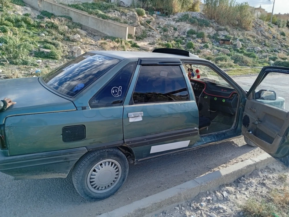 Carte voiture Renault R21