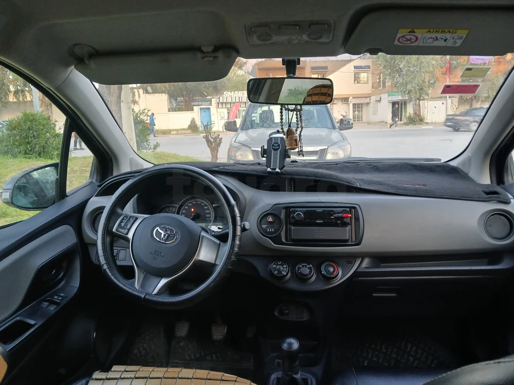 Carte voiture Toyota Yaris