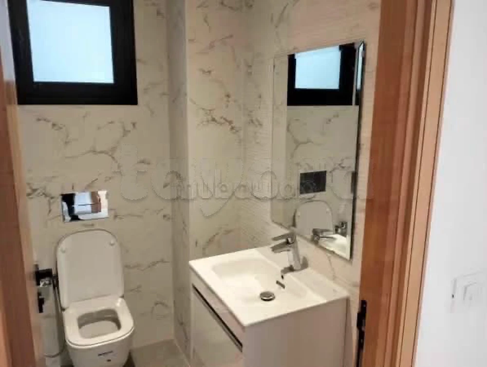 📍JARDIN D’EL MENZAH 2 : APPARTEMENT S+2 A LOUER - Altro
