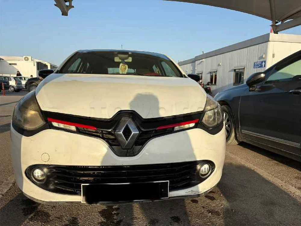 Carte voiture Renault Clio