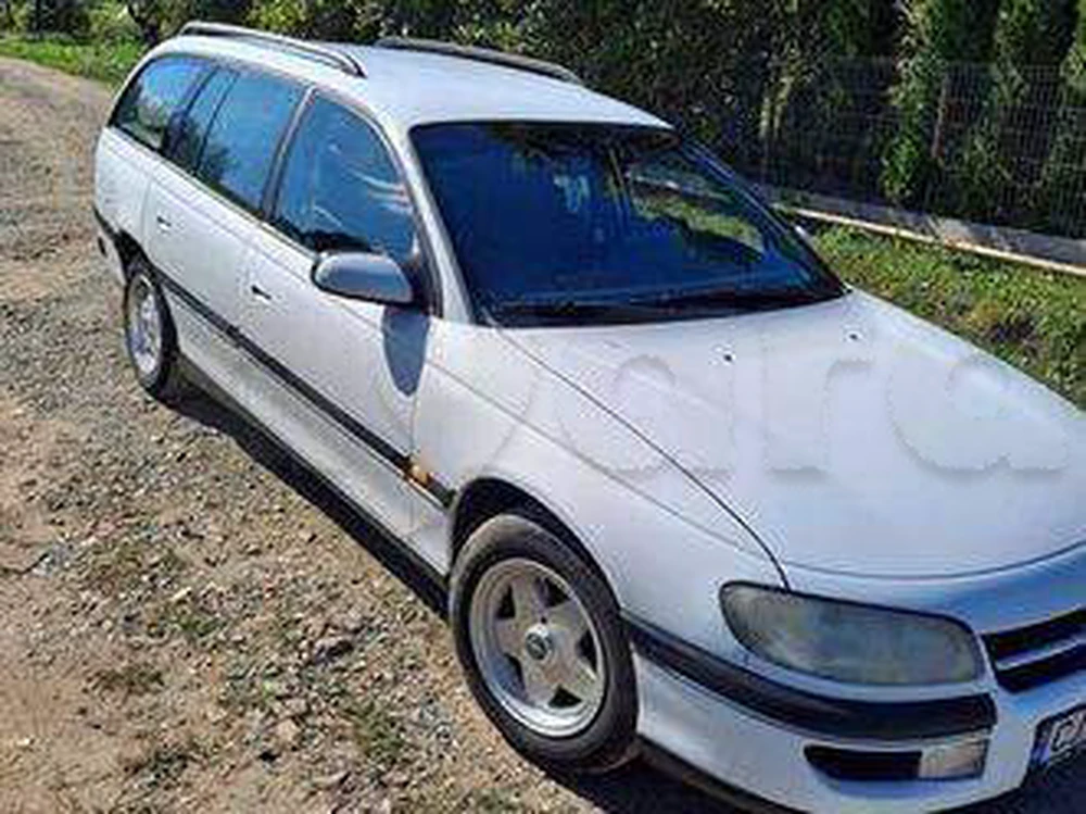 Carte voiture Opel Omega