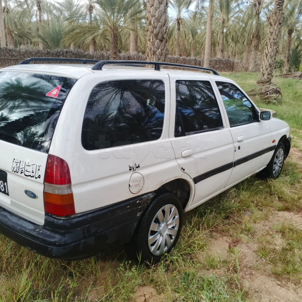 Ford Escort