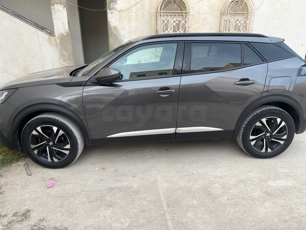 Carte voiture Peugeot 2008