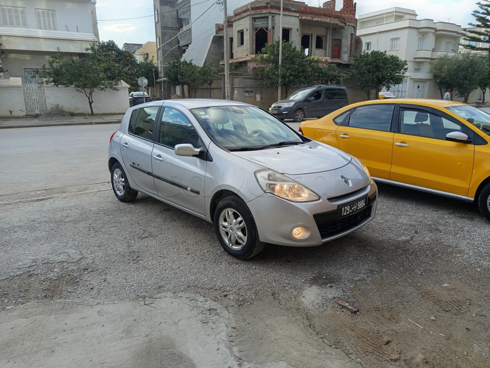 Carte voiture Renault Clio