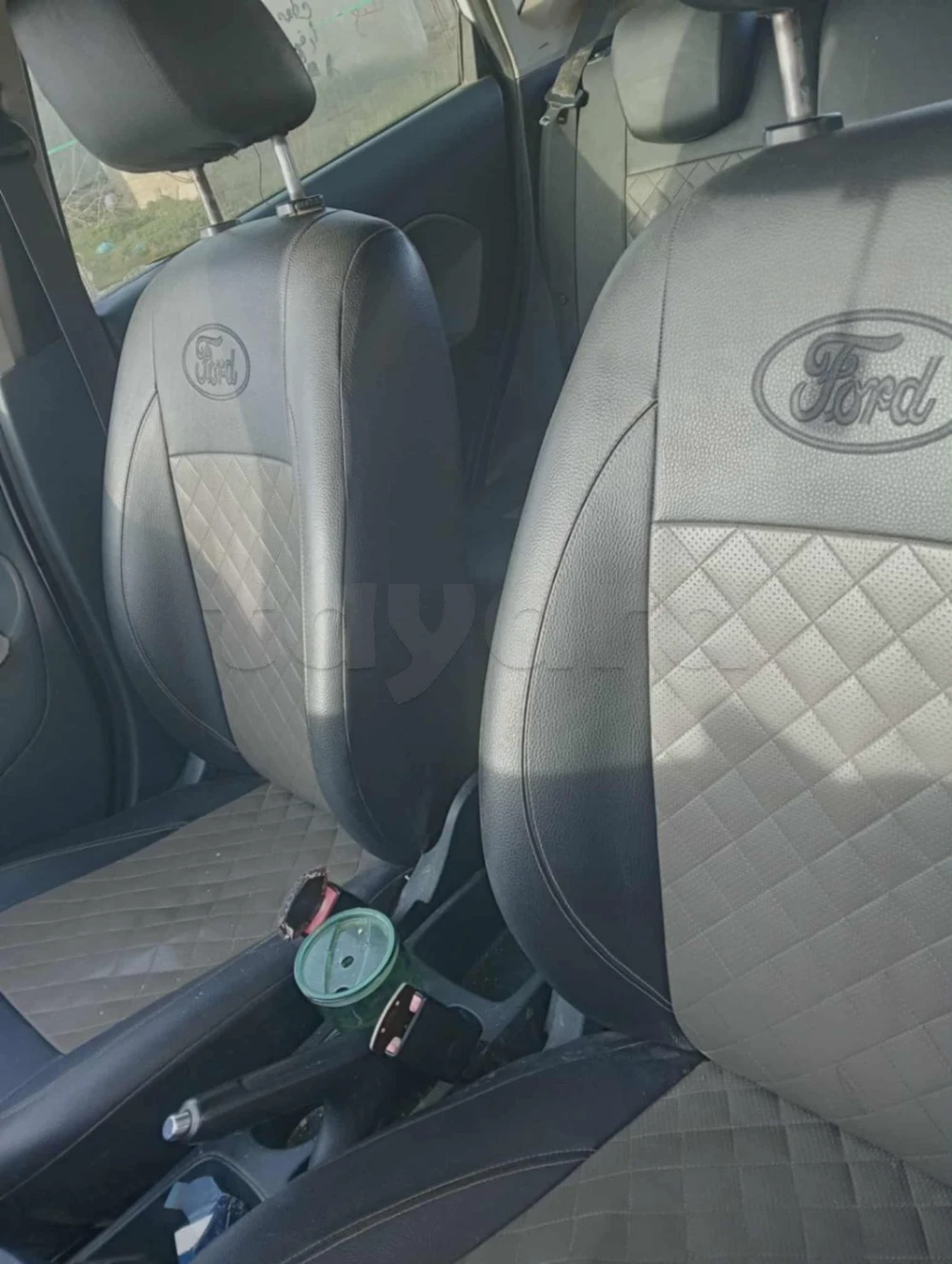 Carte voiture Ford Fiesta