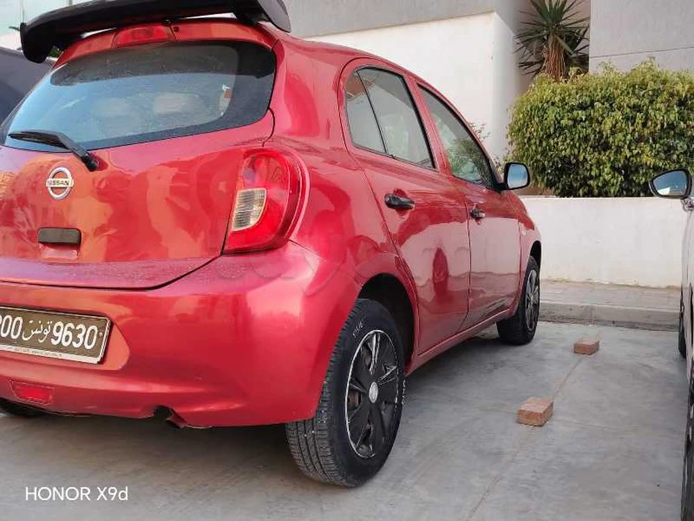 Carte voiture Nissan Micra
