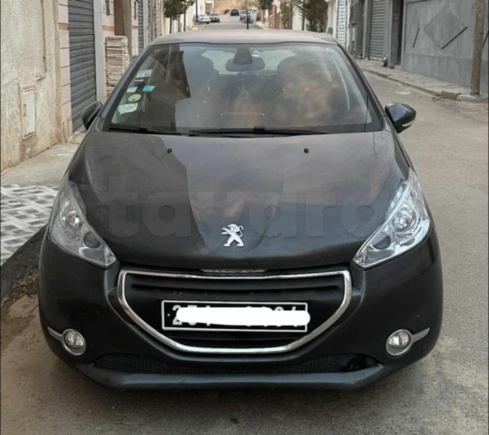 Carte voiture Peugeot 208