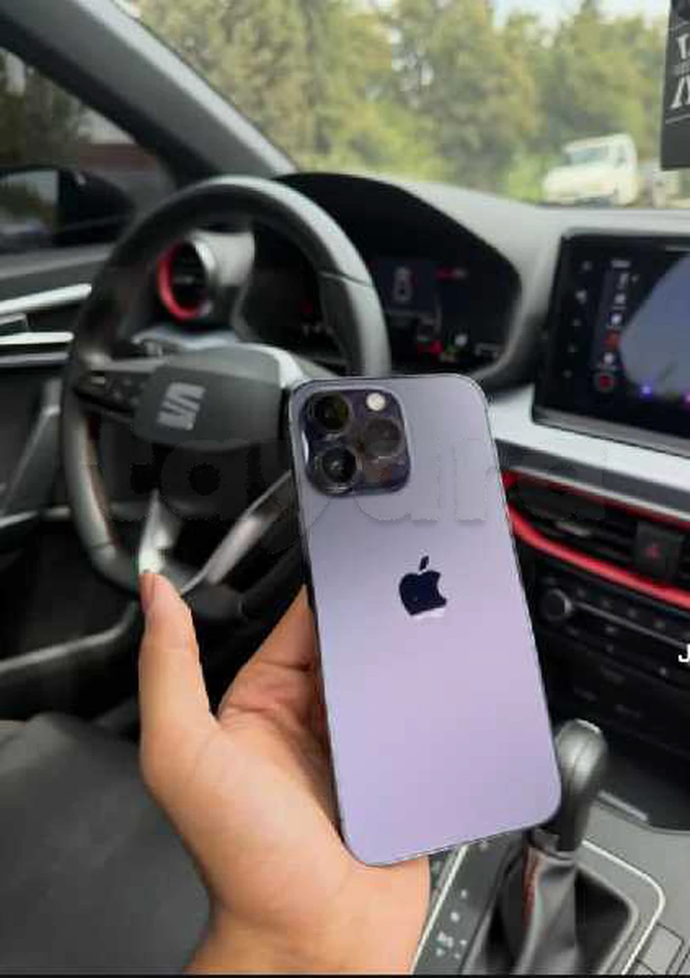 iphone 14 pro max 100%