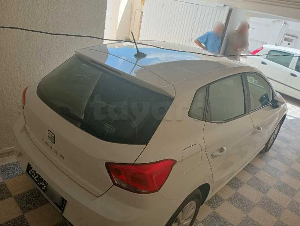 Carte voiture SEAT Ibiza
