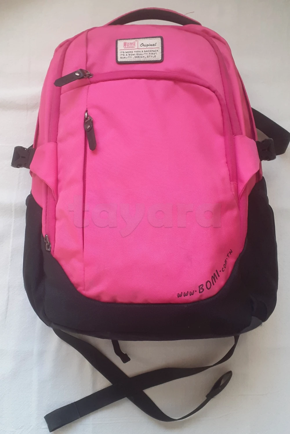 2 cartables Bomi en très bon état à vendre