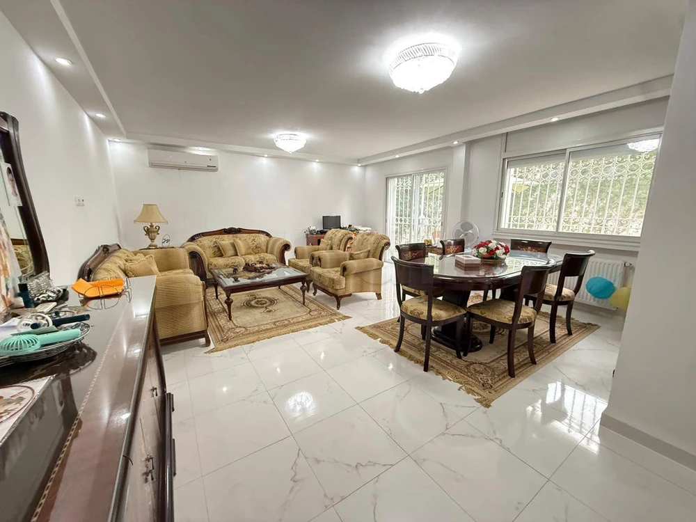 vente soukra park villa plain pieds avec jardin