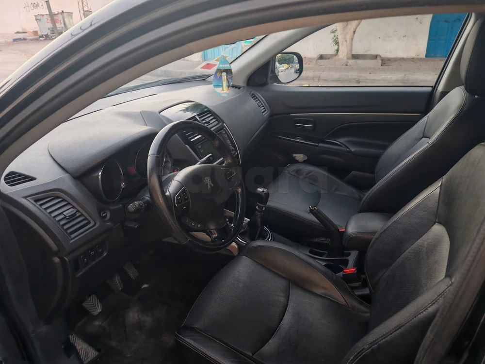 Peugeot 4008