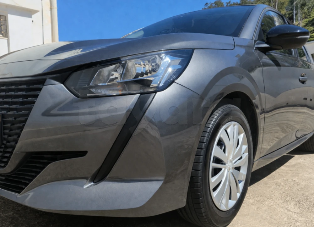 Carte voiture Peugeot 208