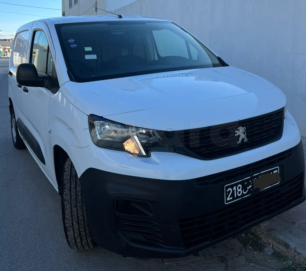 Carte voiture Peugeot Partner