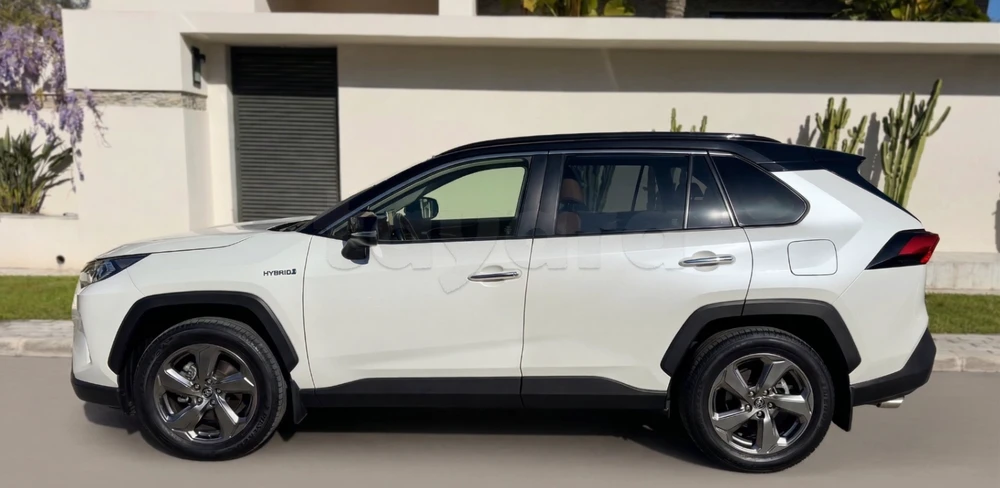 Carte voiture Toyota RAV 4