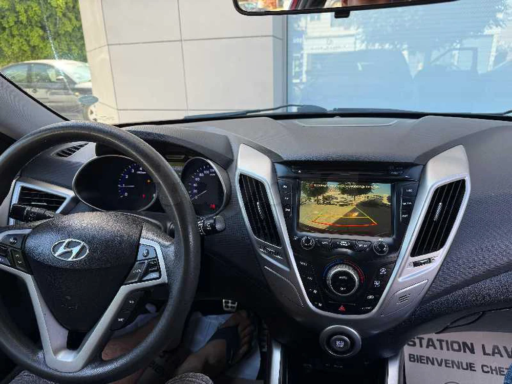 Hyundai Veloster