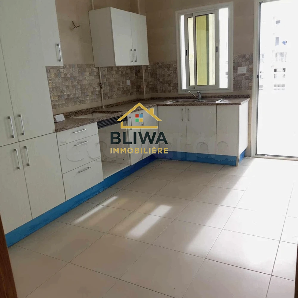 A LOUER APPARTEMENT S+2 HAUT STANDING
