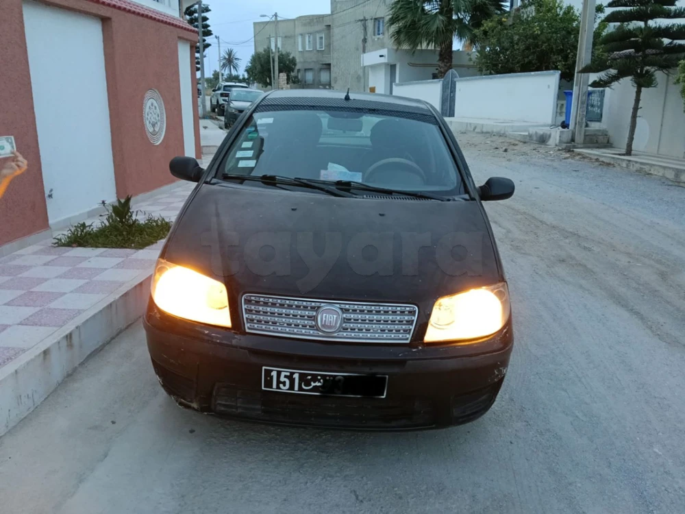 Carte voiture Fiat Punto