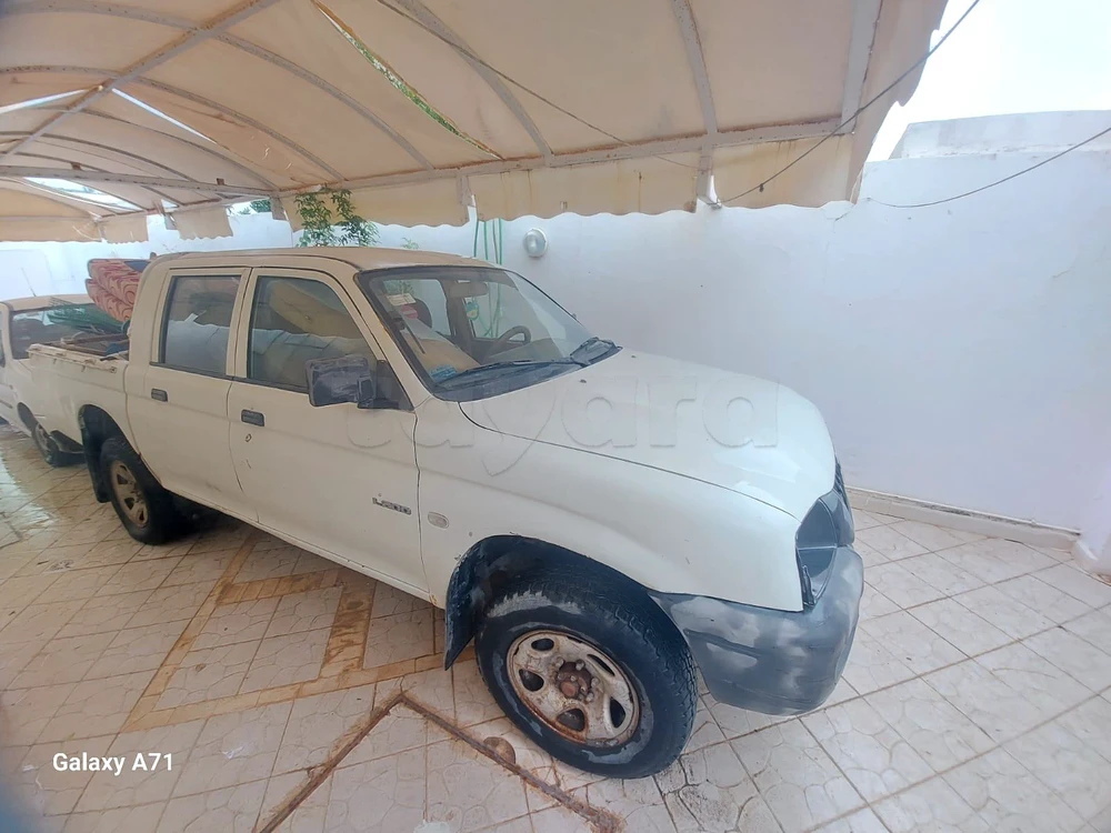 Mitsubishi L200
